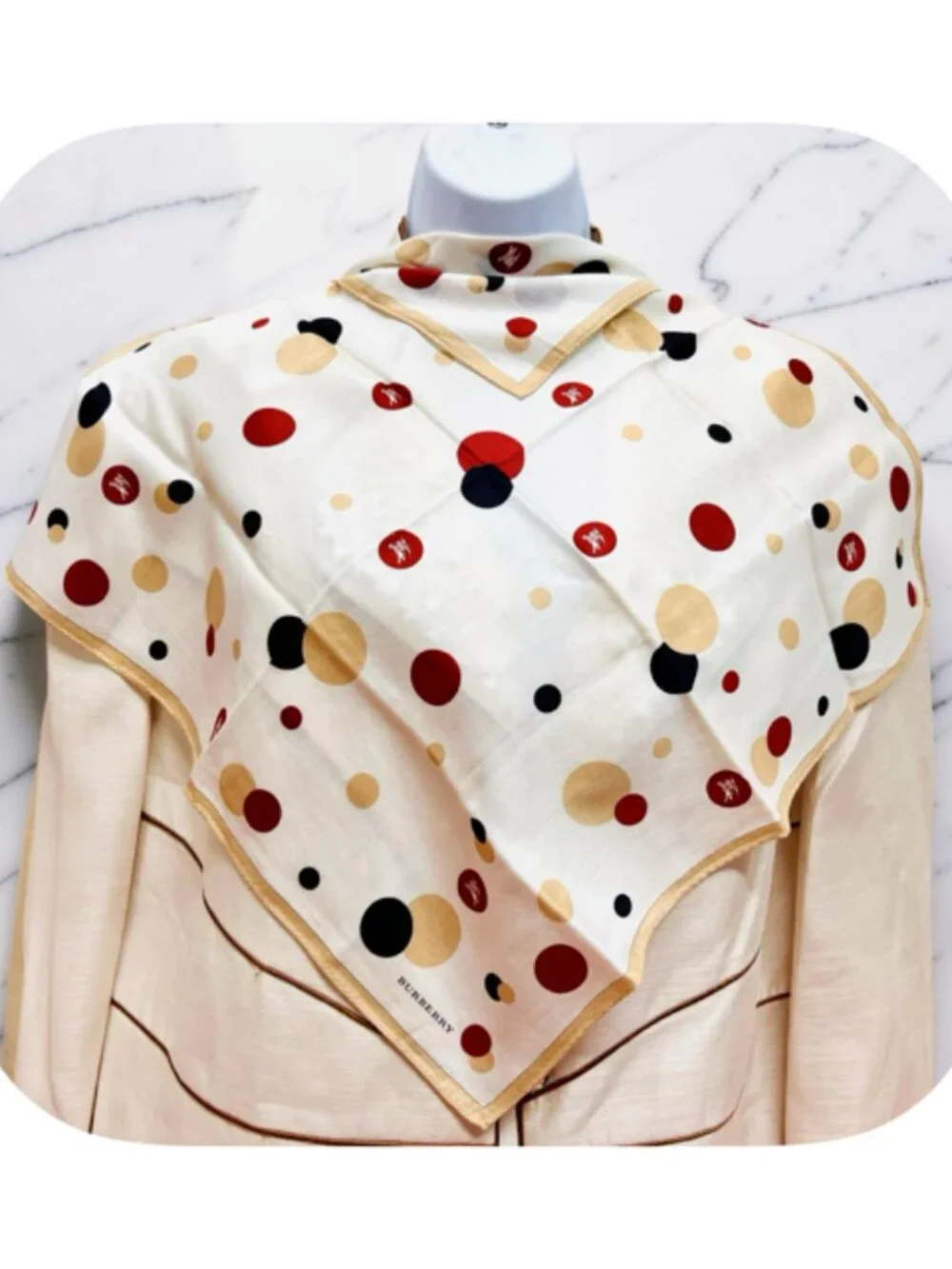 Burberrys Mini Scarf/Neck-kerchief 19.4